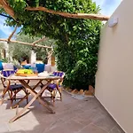 Stazzo Il Ginepro Piscina Condivisa