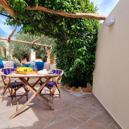 Stazzo San Teodoro Il Ginepro Piscina Condivisa