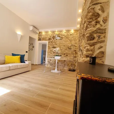 Stazzo San Teodoro Il Ginepro Piscina Condivisa Apartment